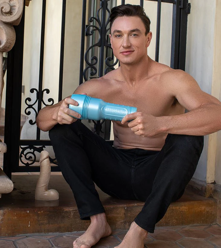 Cade Maddox Alpha and Dildo Pack - Image 2